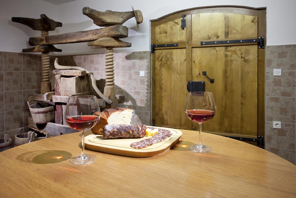 Vineyard Cottage Lustek Νόβο Μέστο Δωμάτιο φωτογραφία